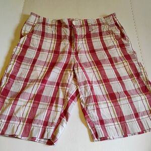 Mens‎ Urban Pipeline Red/White Plaid Cargo Shorts Size 34